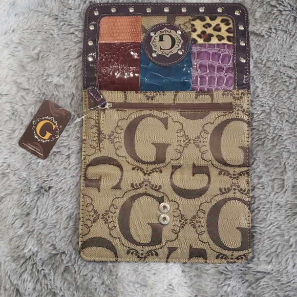 Women's Wallet - Picture 4 of 4